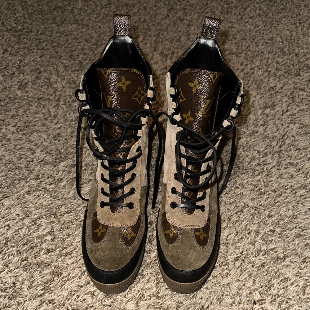 Louis Vuitton Platform Desert Boot Sz 38 WORN ONCE W/ box!